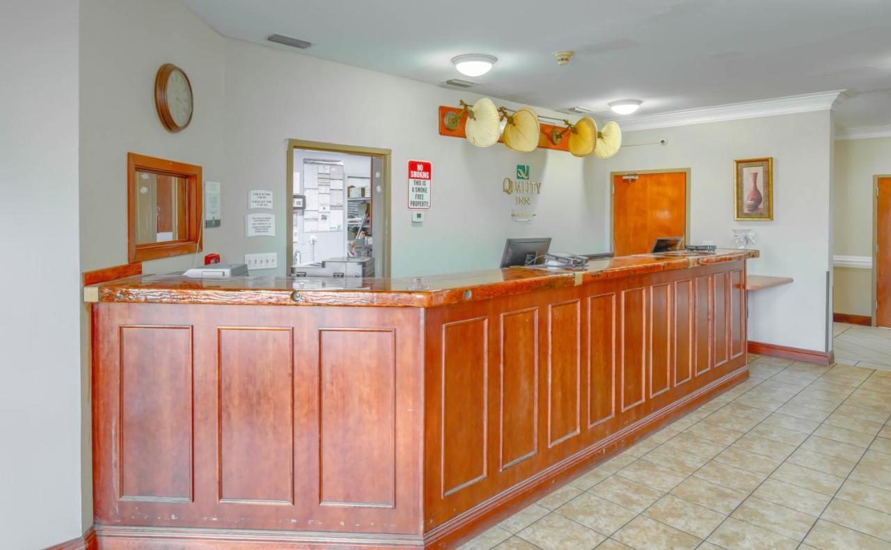 Quality Inn Gulf Shores Airport Екстериор снимка