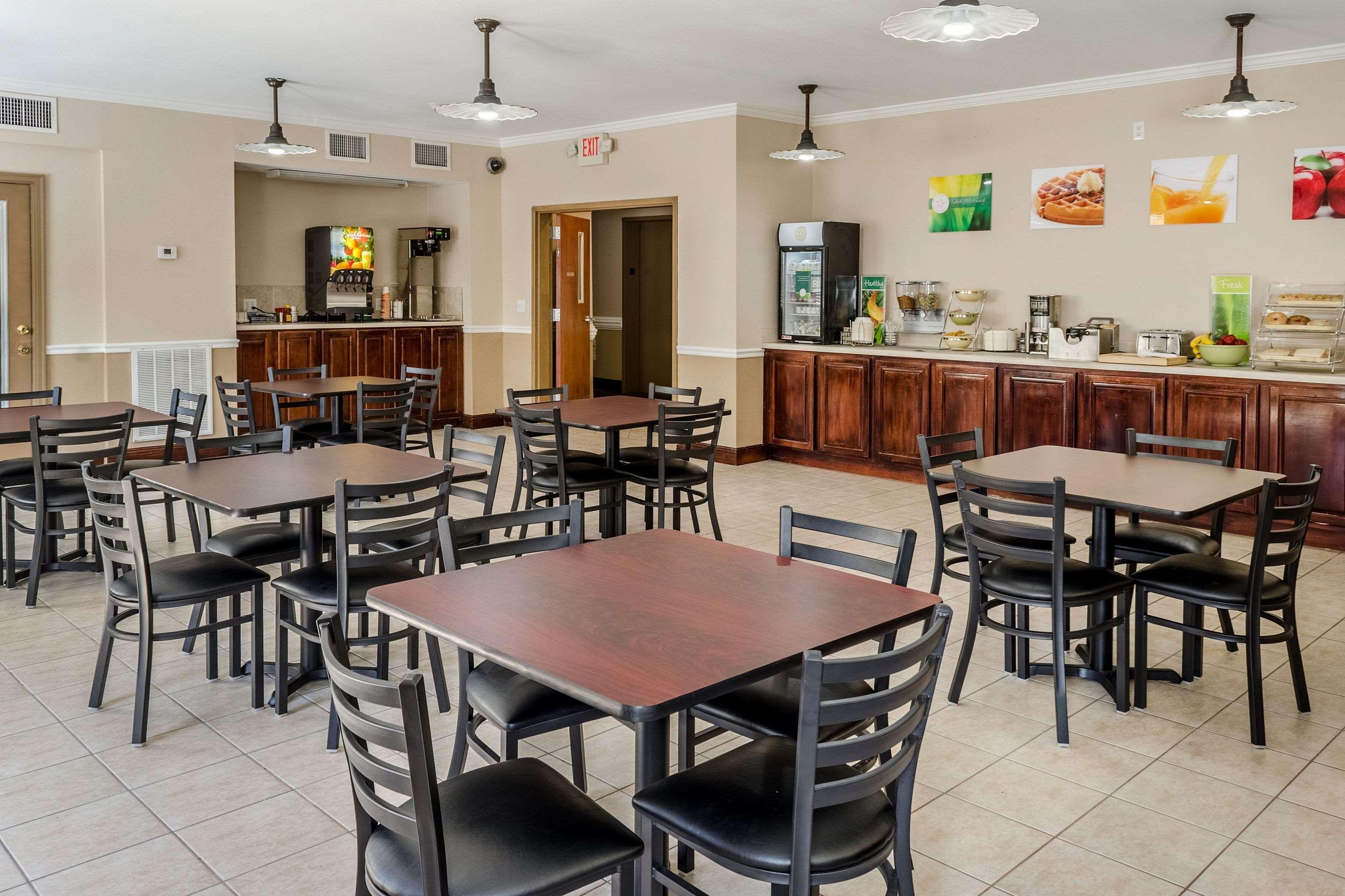 Quality Inn Gulf Shores Airport Екстериор снимка