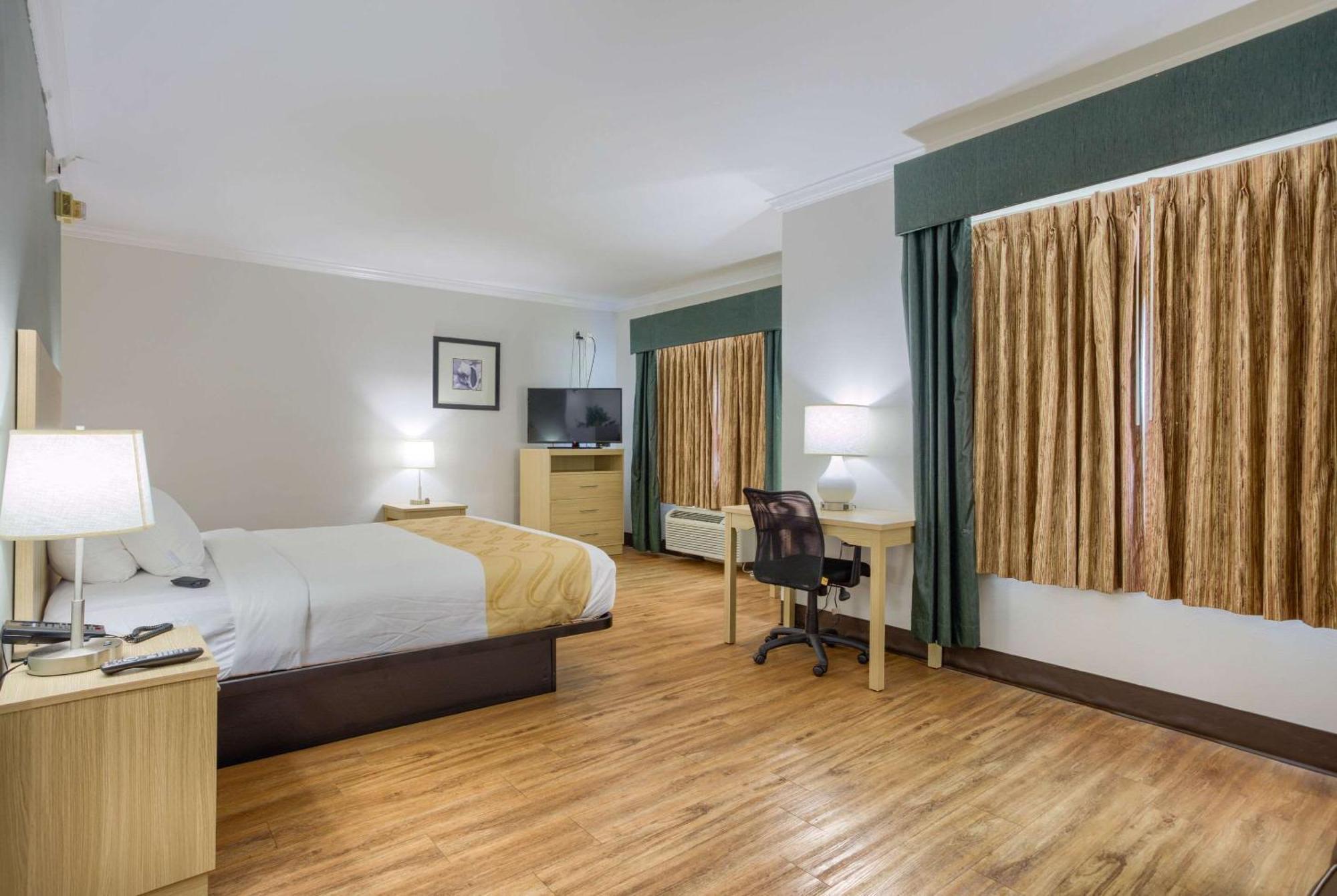 Quality Inn Gulf Shores Airport Екстериор снимка